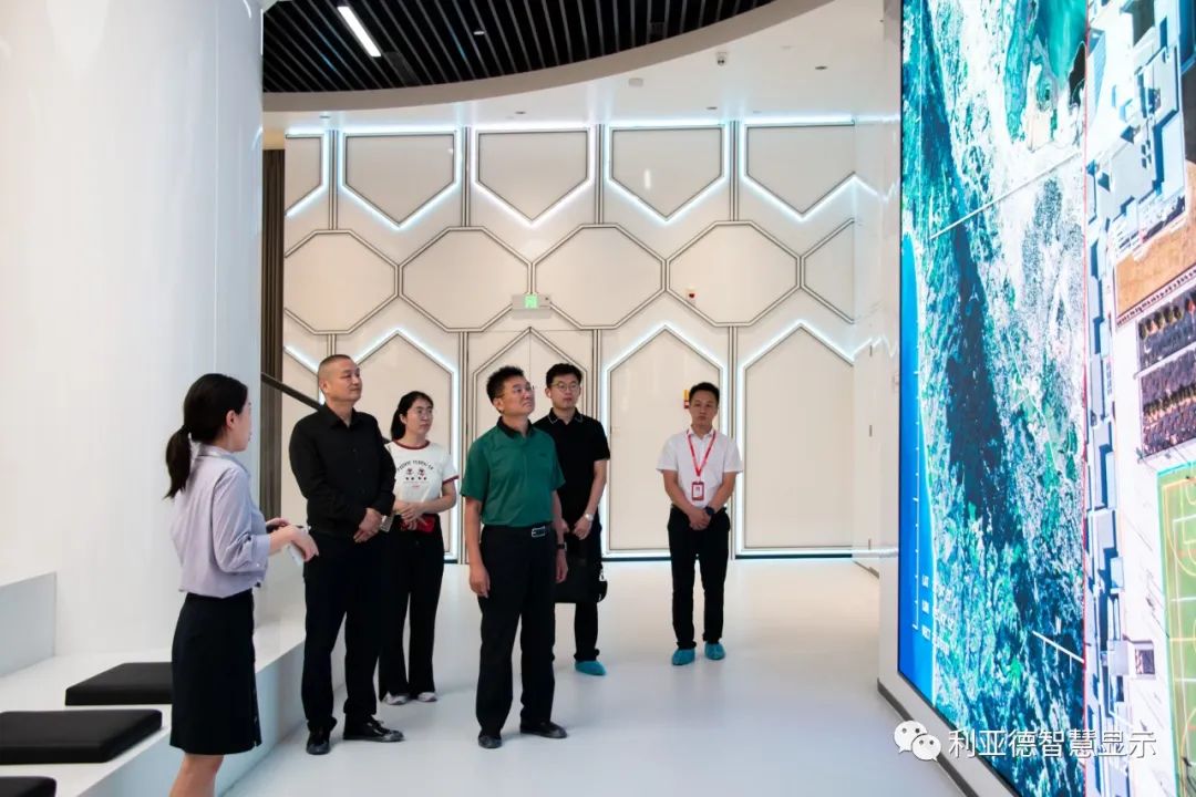 安徽省科技馆馆长方波一行莅临德晋贵宾厅南方总部旅行调研