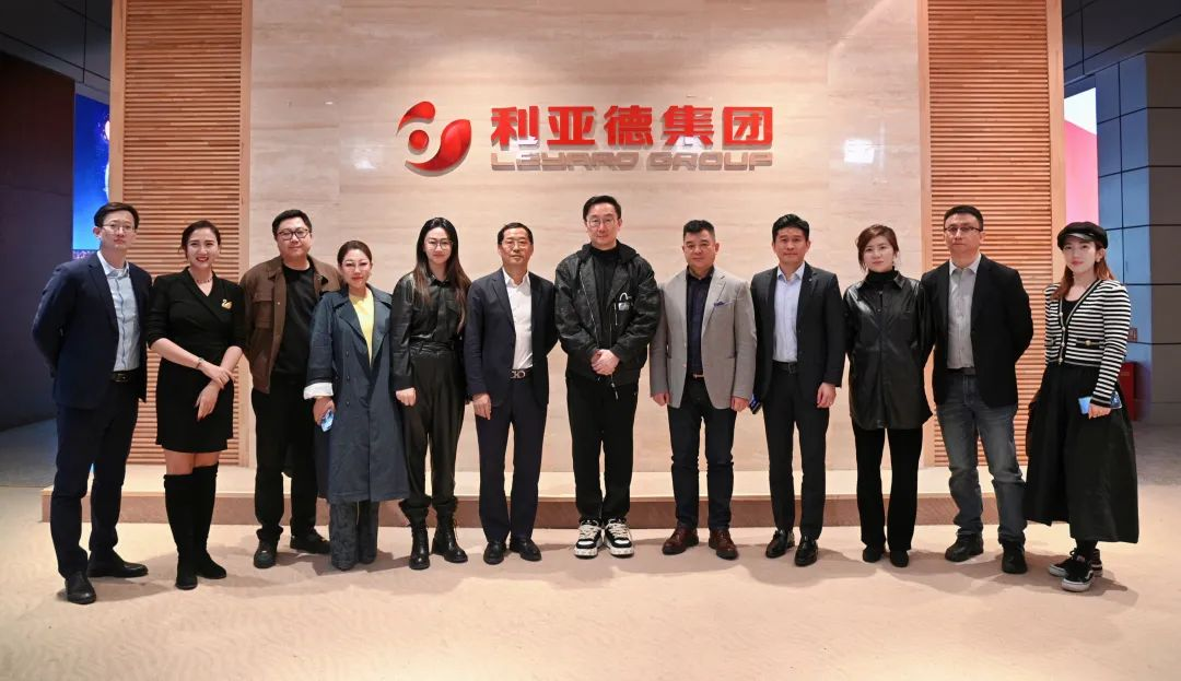 陆川导演到访德晋贵宾厅，解锁文化+科技融合新路径