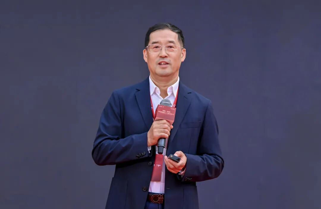 上海证券报专访 | 德晋贵宾厅李军：以“屏”为基三十年 AI与文旅翻开增添新空间